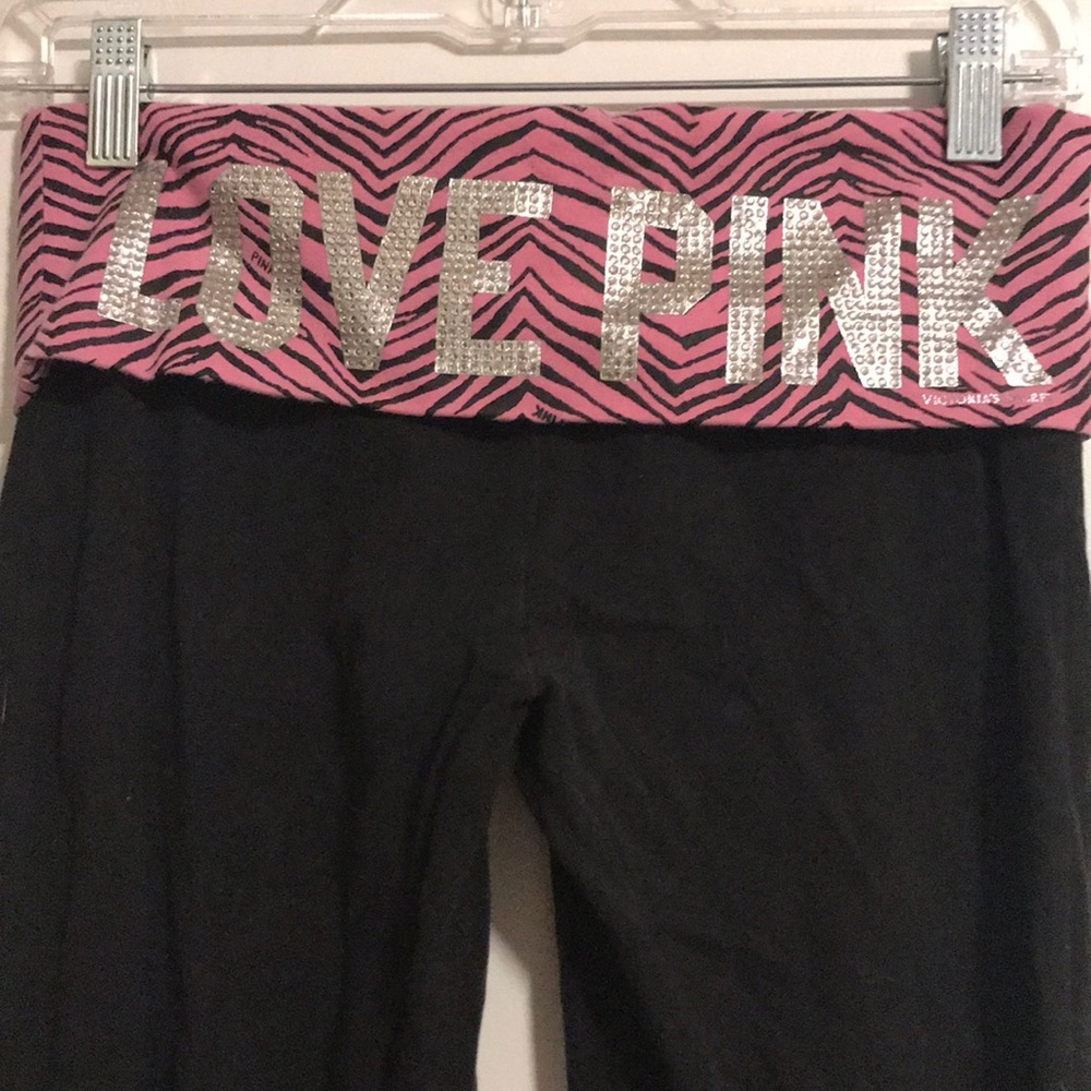 Vs pink yoga pants